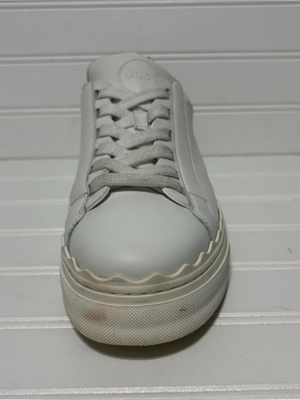 CHLOE Lauren White Leather Scallop Sneakers Shoes Womens Size 37 US Size 7